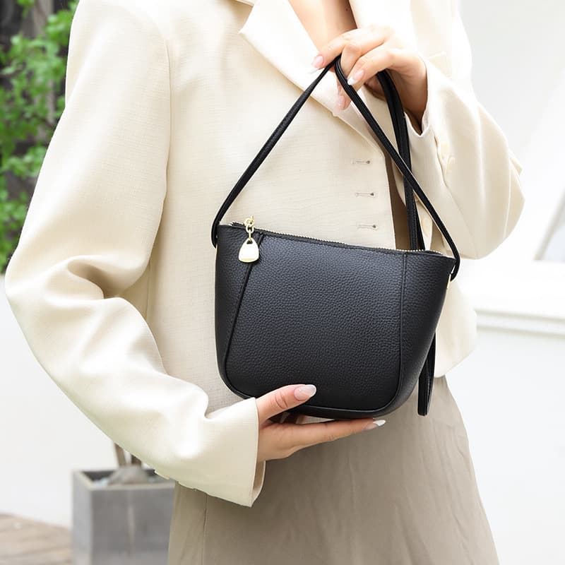 Genuine Leather cross-body bag thumbnail 4