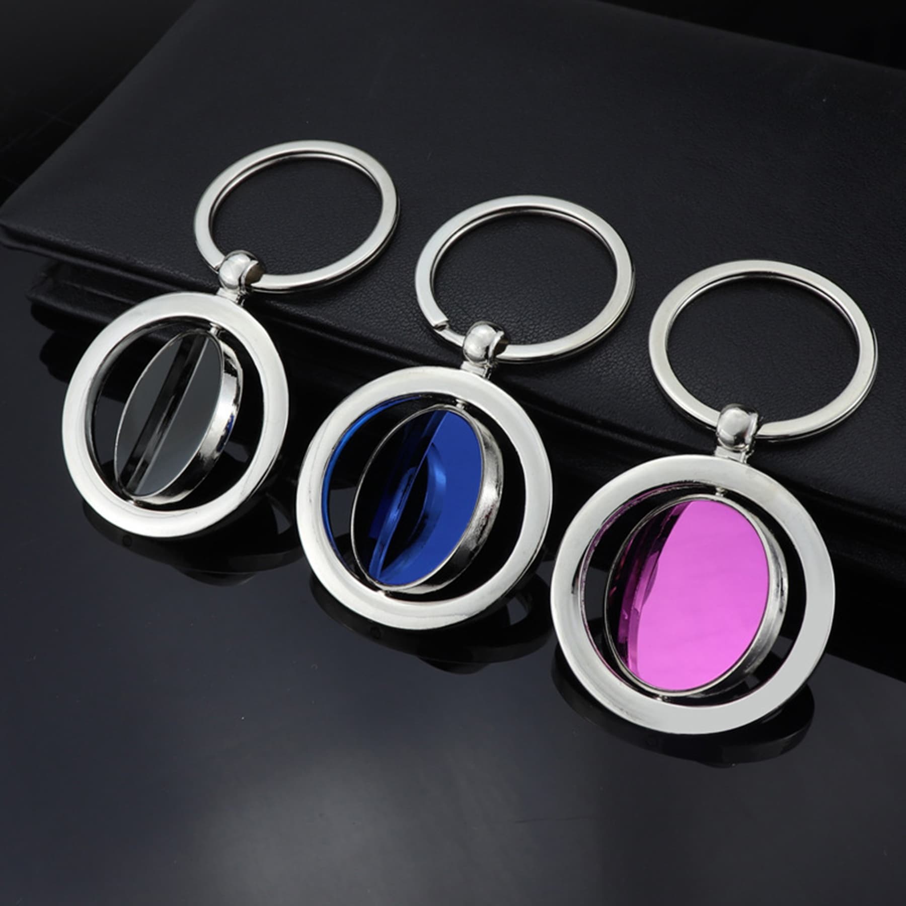 Round Spinner Keychain thumbnail 3