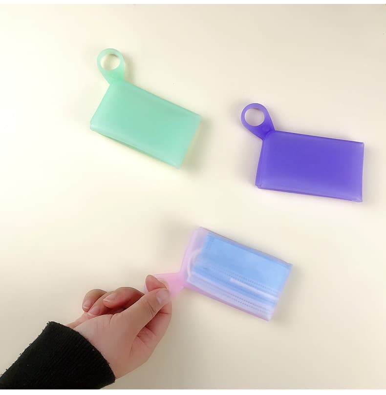 Silicone Mask Storage Bag thumbnail 5