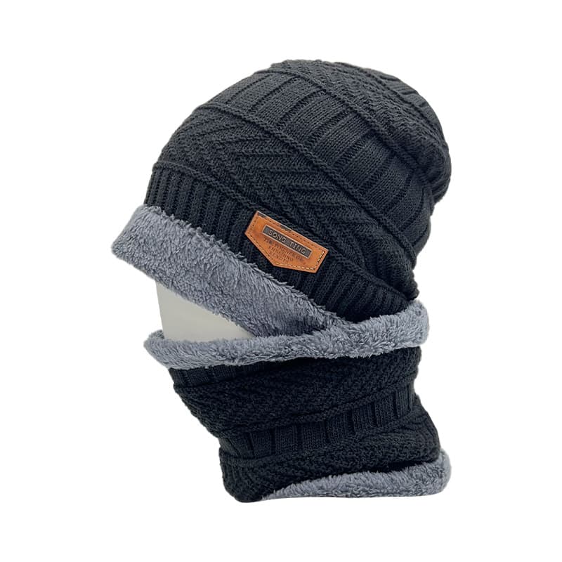 Unisex Beanie Hat Scarf Set For Winter thumbnail 4