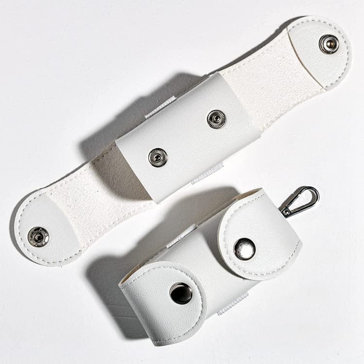 Leather Golf Ball Pouch thumbnail 6