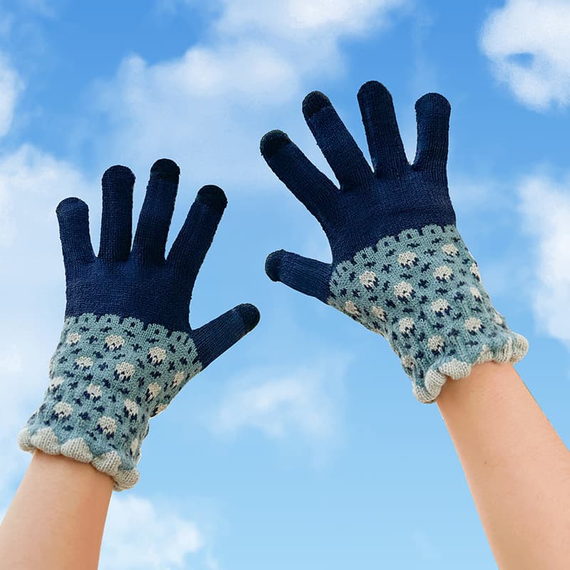 Winter Warm Knitted Touchscreen Gloves thumbnail 8