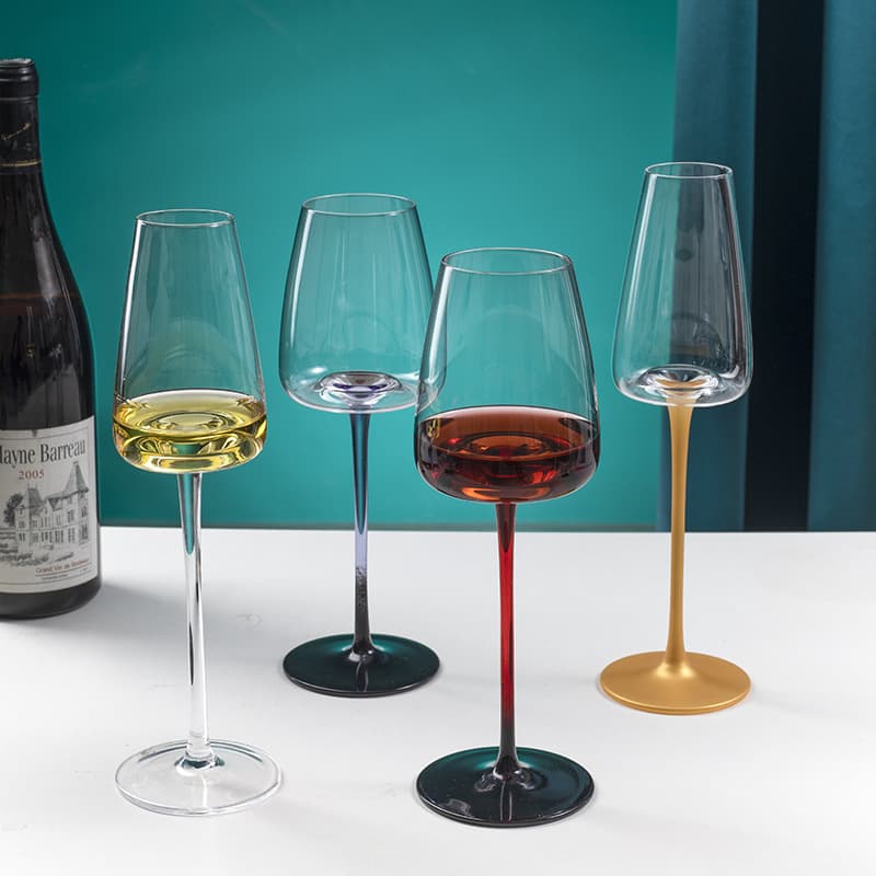 Capacity Crystal Red Wine Glasses thumbnail 2