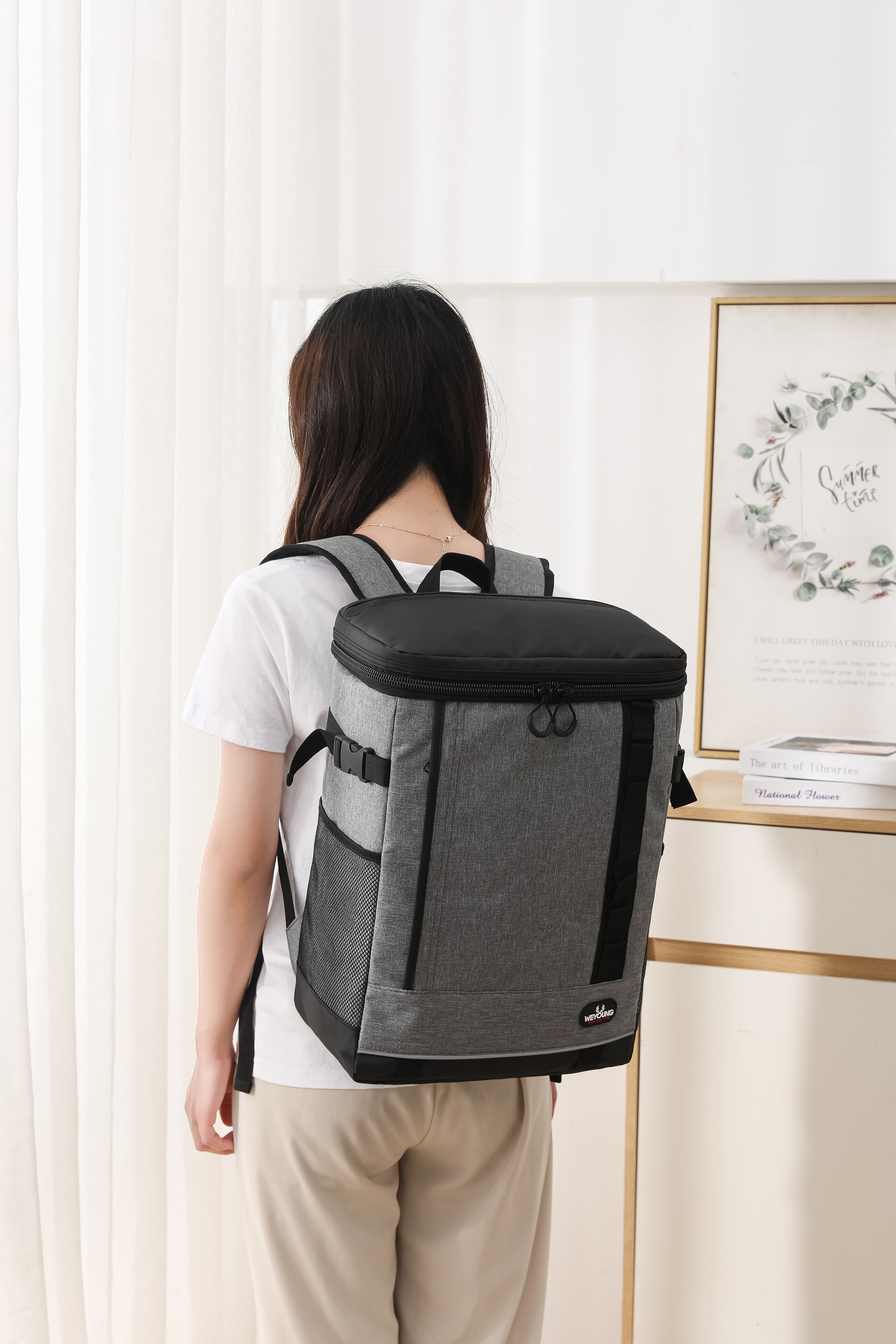 Insulated Cooler Backpack thumbnail 3