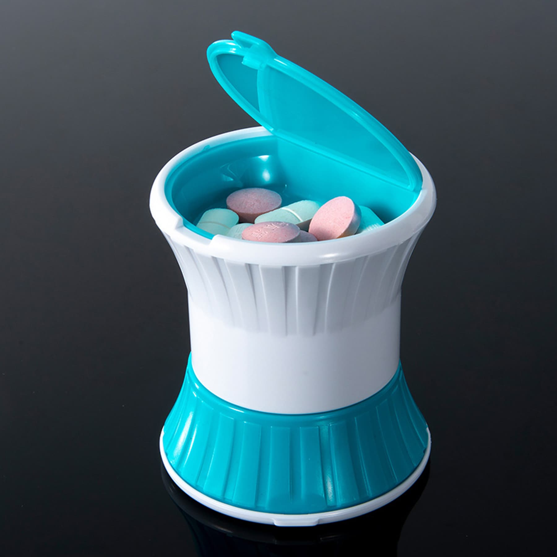 3 In 1 Pill Box With Pill Crusher Cutter Splitter Grinder