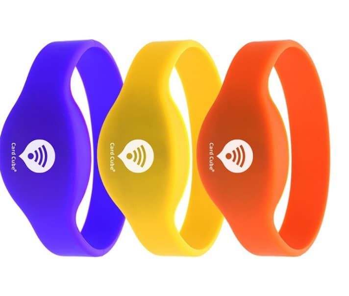 RFID Silicone wristband chip bracelet thumbnail 2