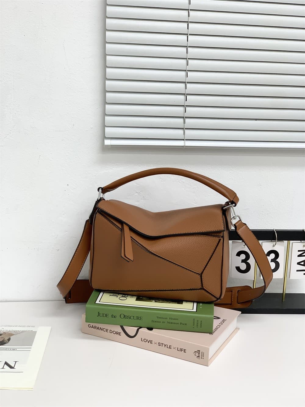 One Shoulder Geometric Portable Cross-Body Bag For Women thumbnail 5