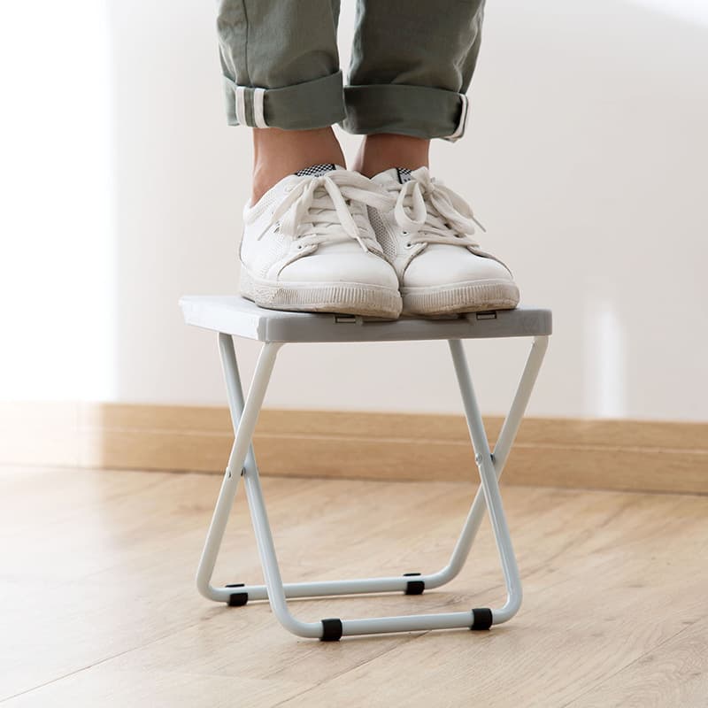 Japanese Simple Folding Stool thumbnail 5
