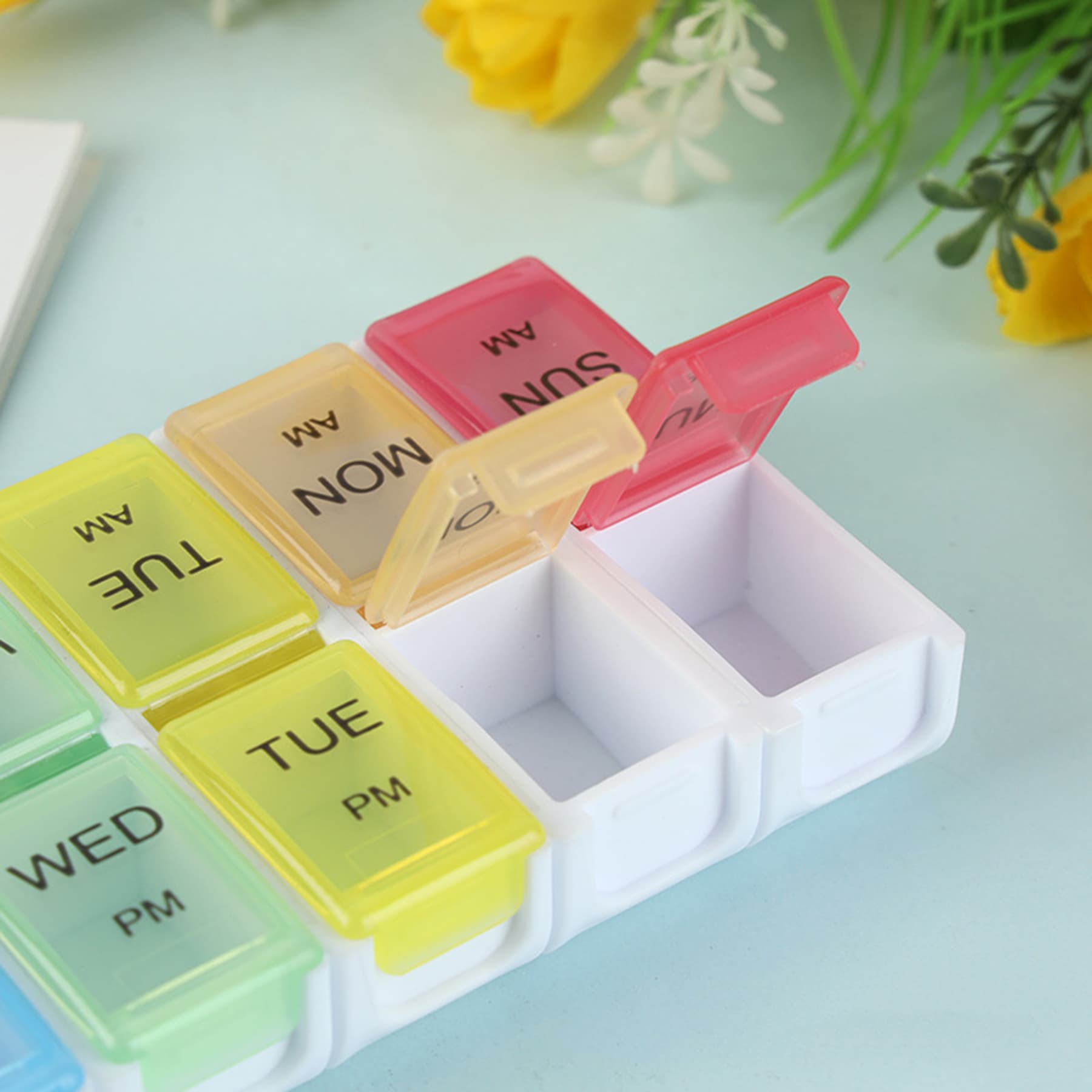 7 Day Pill Box Medicine Tablet Dispenser Organizer thumbnail 8