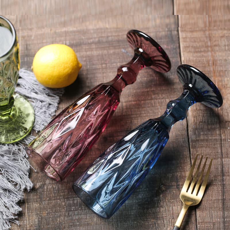 Vintage Champagne Glasses thumbnail 2