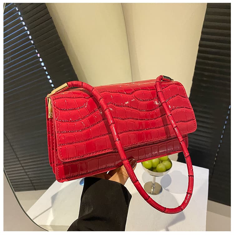 Small Crossbody Bags For Women thumbnail 3