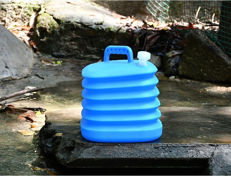 3.08 gallons Silicone folding water tank thumbnail 2