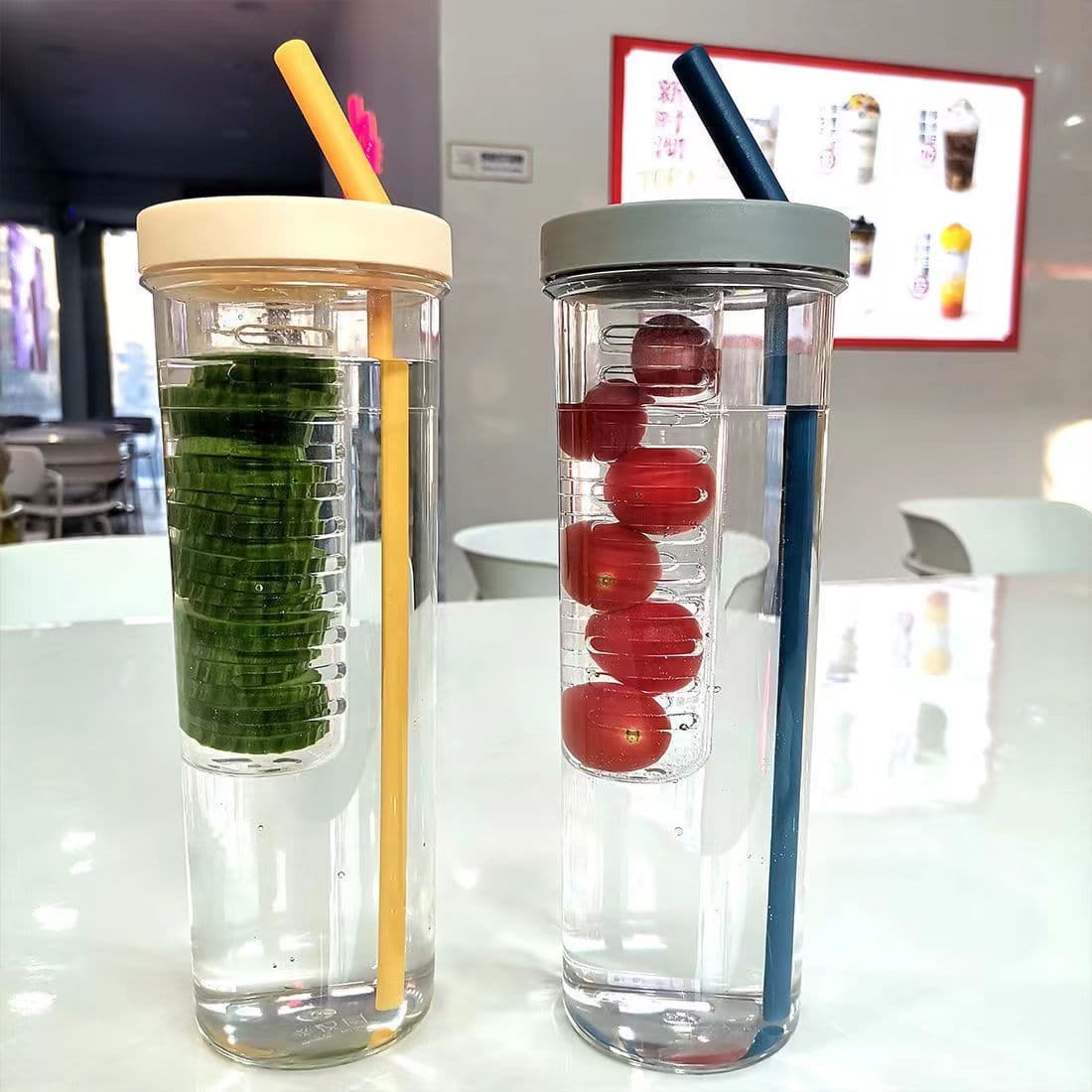 Fruit Infuser Water Bottles With Straw thumbnail 5