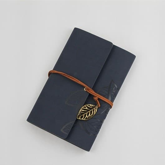 A7 Retro Leather Business Card Holder Package thumbnail 2