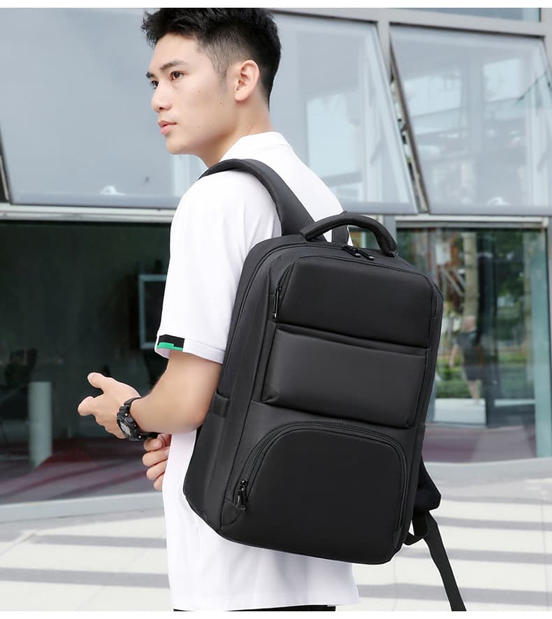 Men's USB Charging Port Large Capacity Travel Backpack