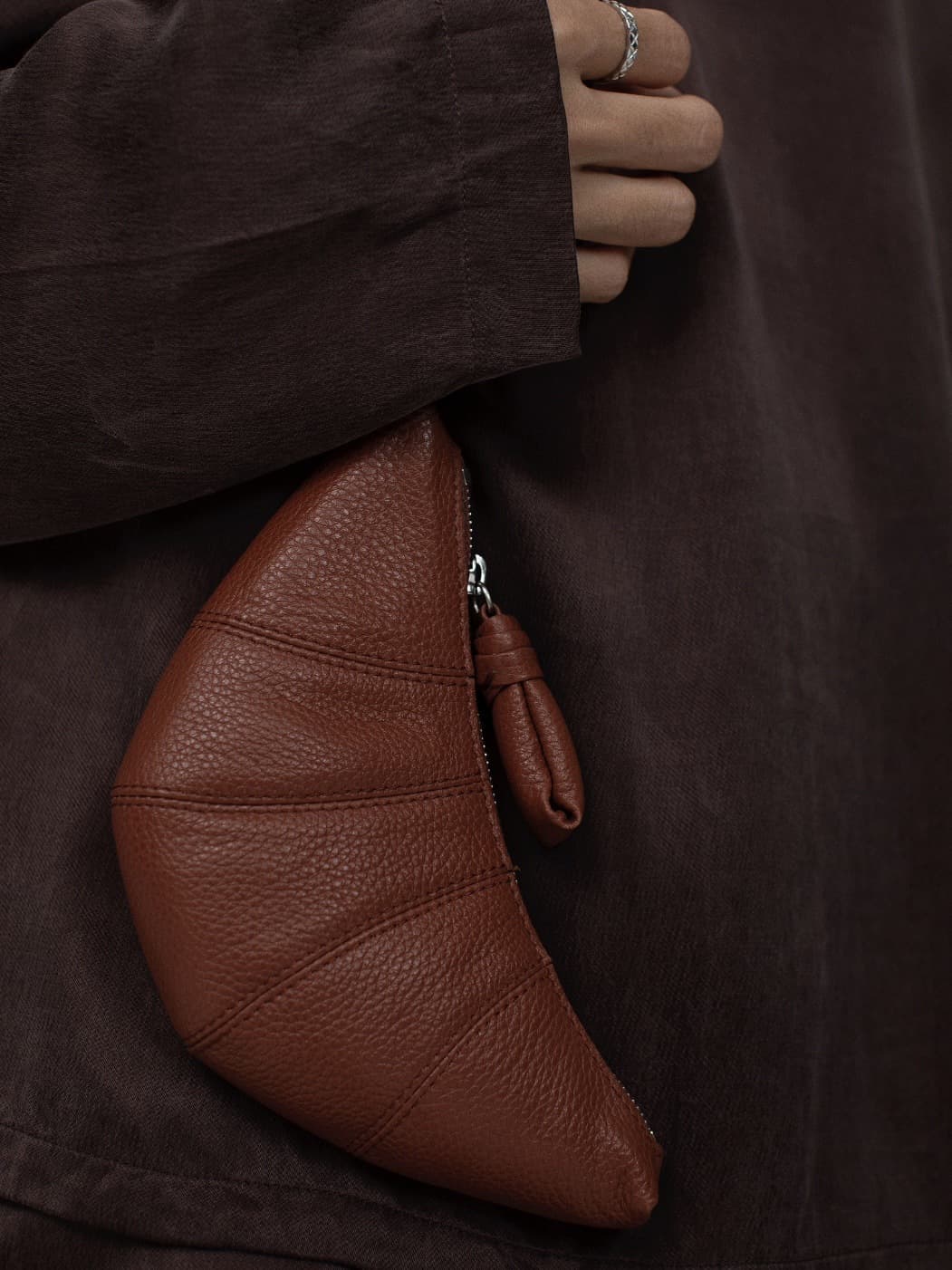 Genuine Leather Hanging Neck Phone Bag thumbnail 7