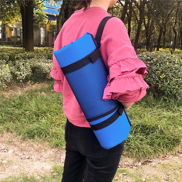 Portable Folding Foam Cushion w/ Buckle & Handle thumbnail 4