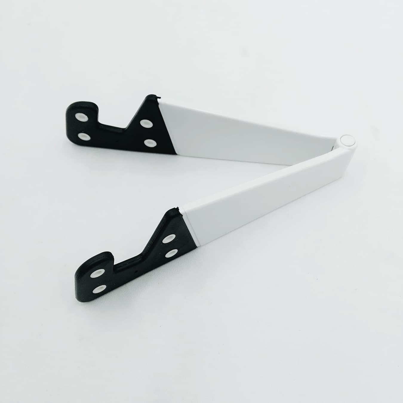 V-shaped Phone Stand