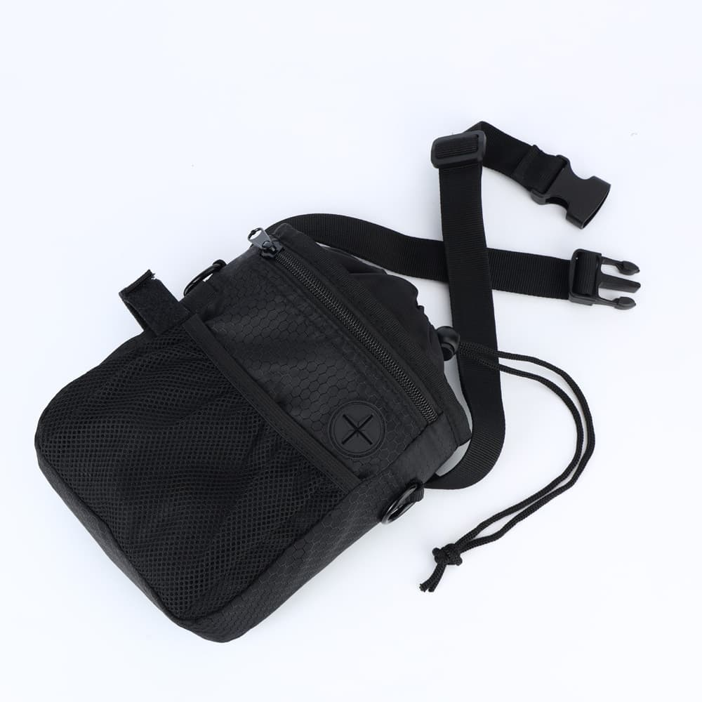 Pet Treat Training Pouch thumbnail 3