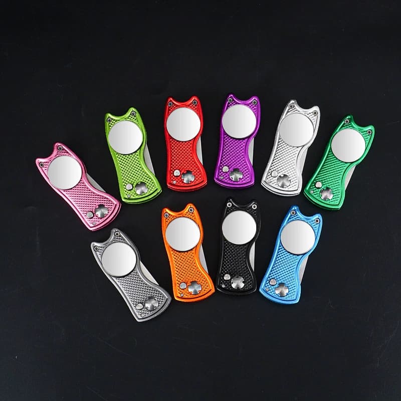 Metal Foldable Golf Divot Tool With Pop-Up Button thumbnail 4