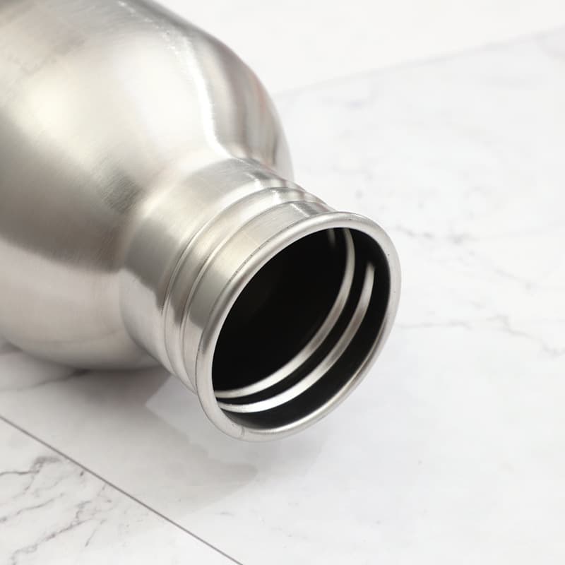 Single-Layer Sports Water Bottle thumbnail 4