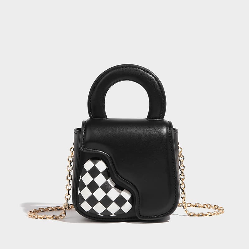PU Leather Chain Love Shaped Crossbody Bag thumbnail 5