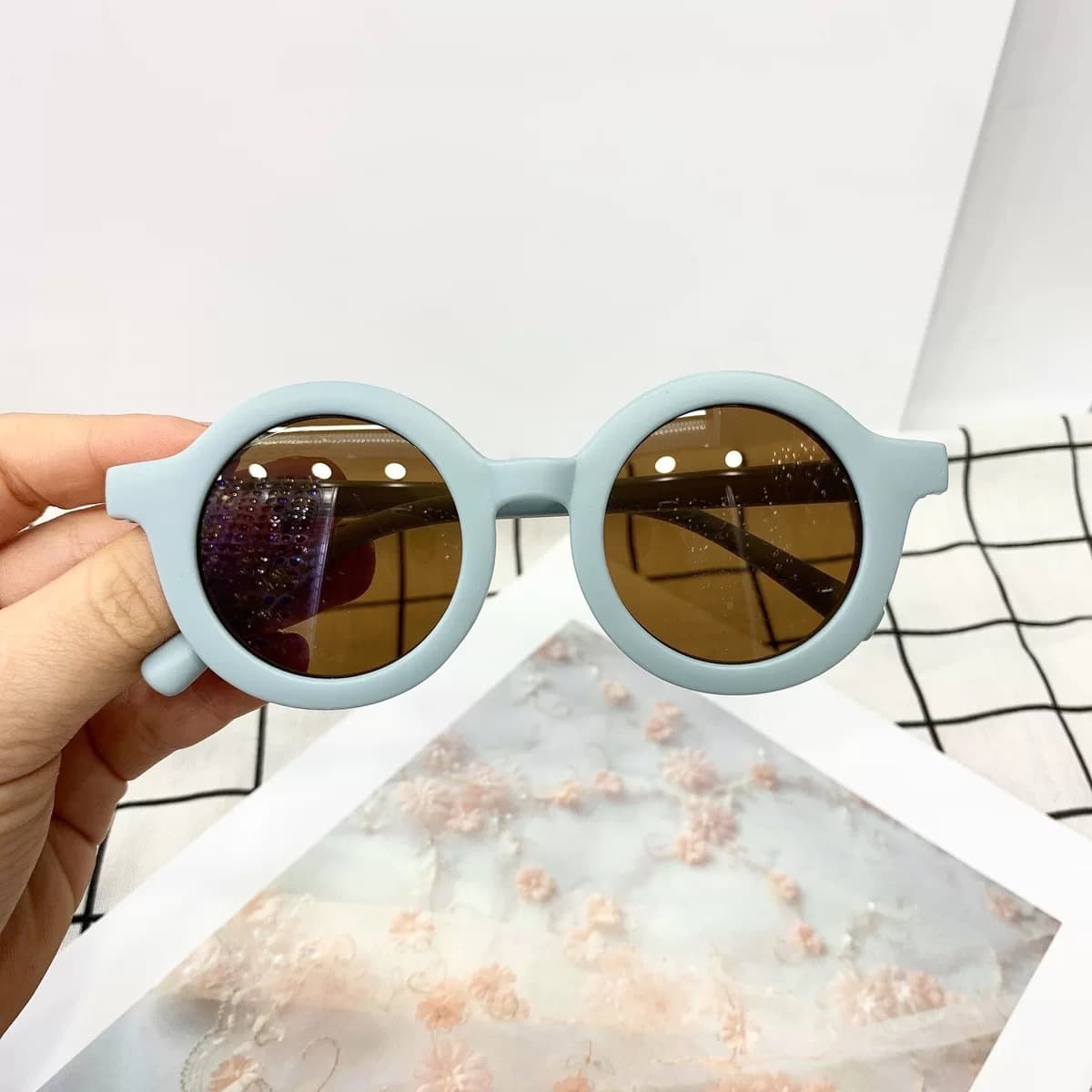 Cute Round Polarized Sunglasses for Kids thumbnail 9