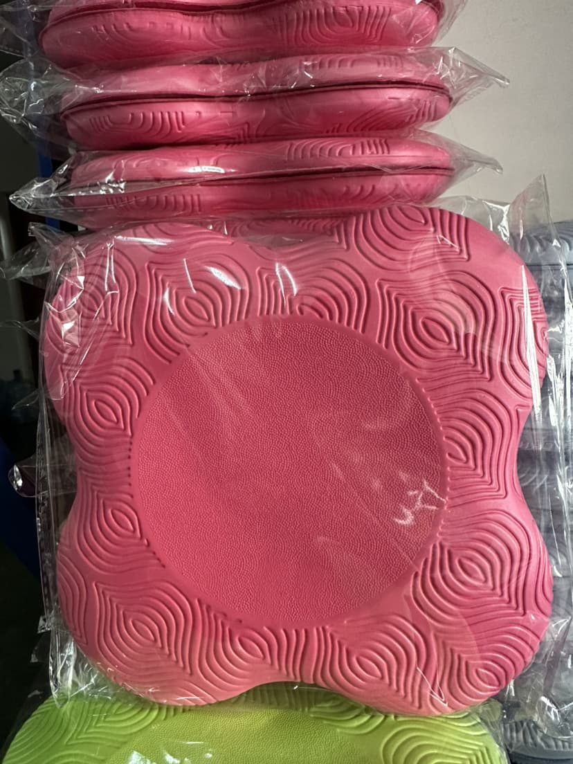 Yoga Knee Pad Cushion thumbnail 5