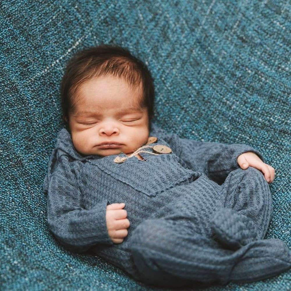 Baby knitted one-piece studio photo suit thumbnail 8