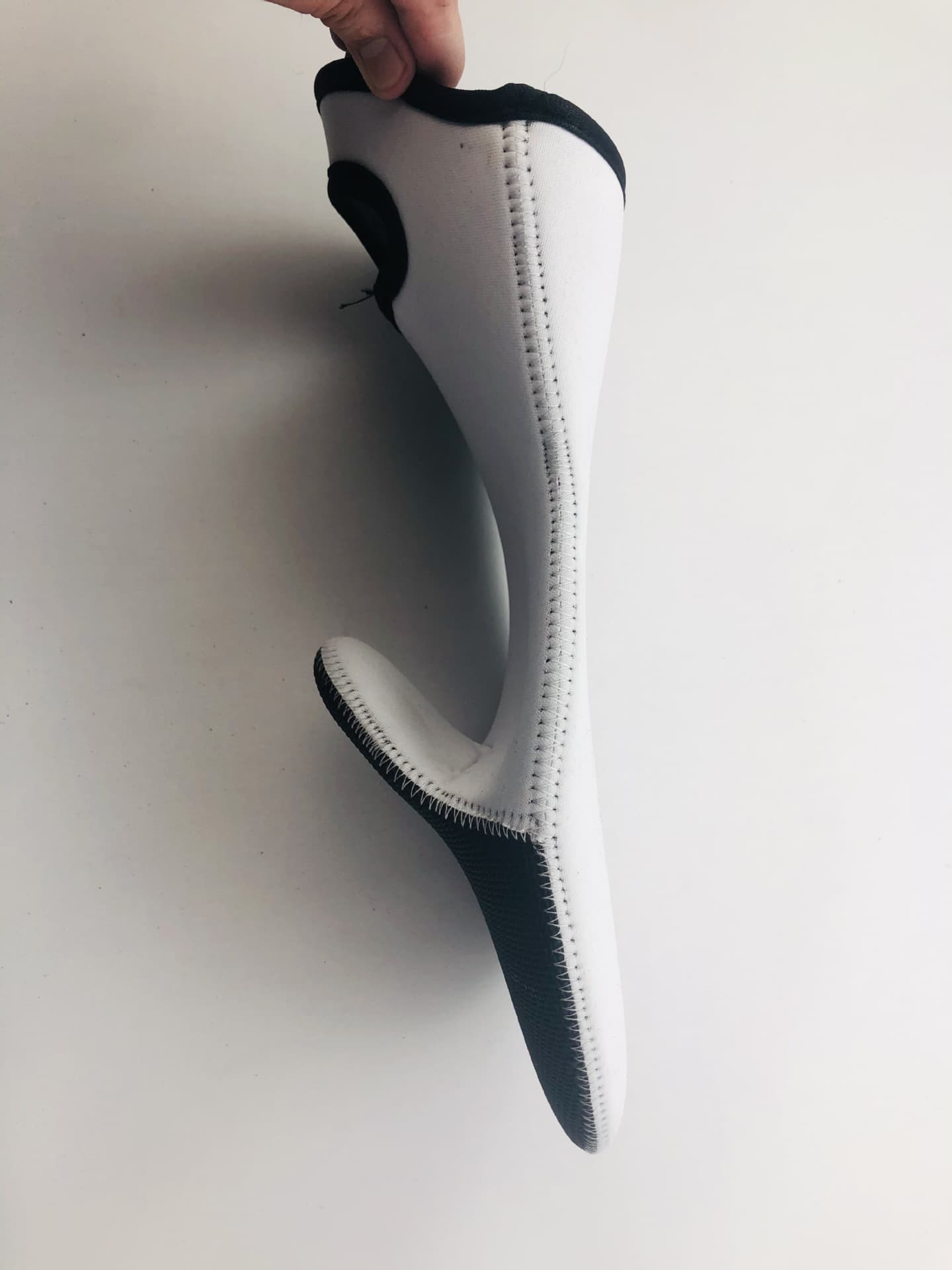 Neoprene Oven Glove Extra Long Non-Slip Heat Resistant thumbnail 2