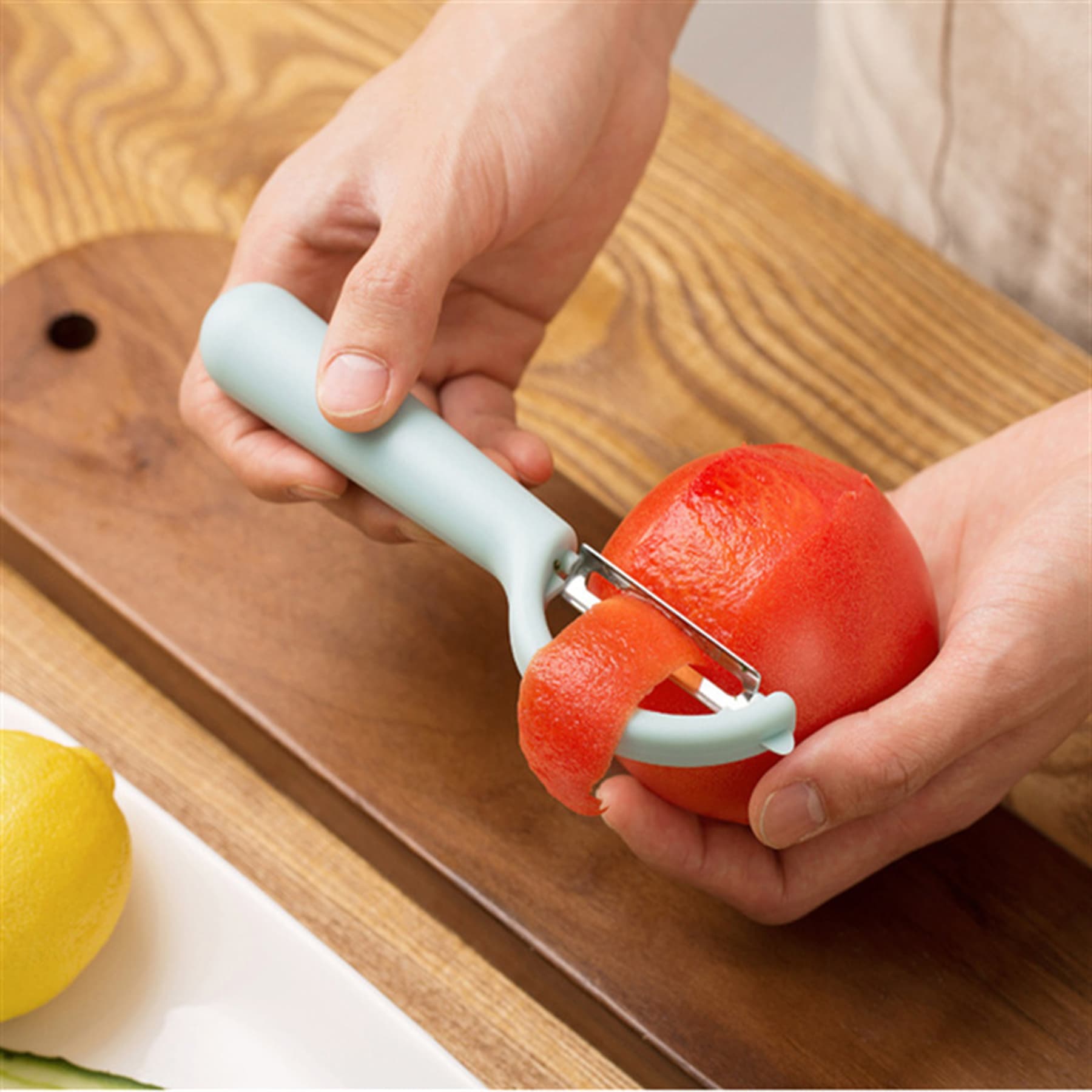 Stainless Steel Fruit Peeler thumbnail 7