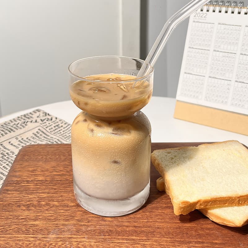 Hourglass Shaped Glass Cups thumbnail 4