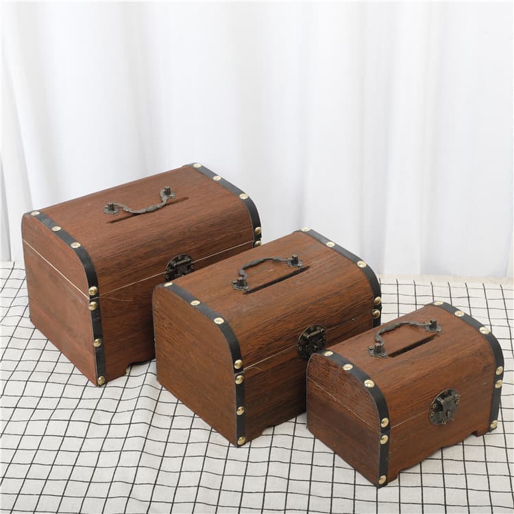 Chinese-Style Square Piggy Bank