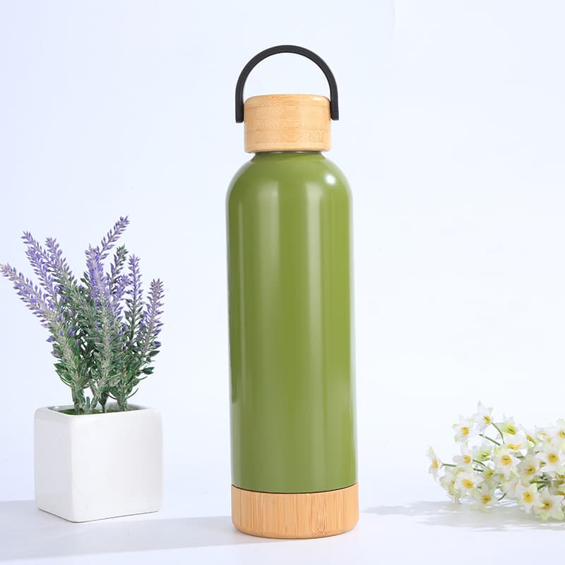 Vacuum Bottle with Bamboo Lid and Base thumbnail 3