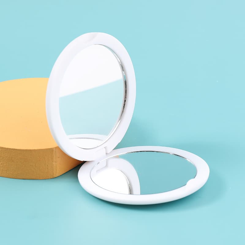 Round Folding Compact Mirror thumbnail 5