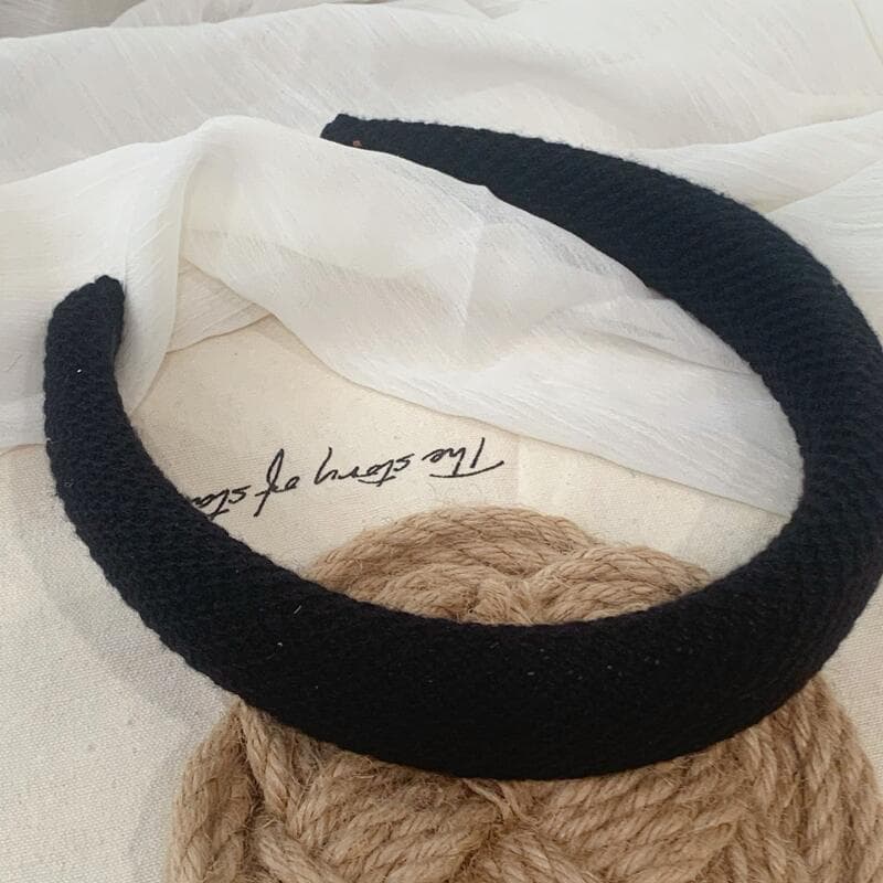 Simple and Beautiful headbands for Women thumbnail 3