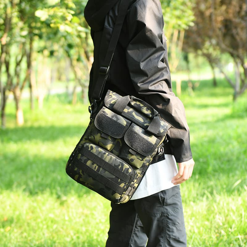 Outdoor Single Shoulder Bag thumbnail 9
