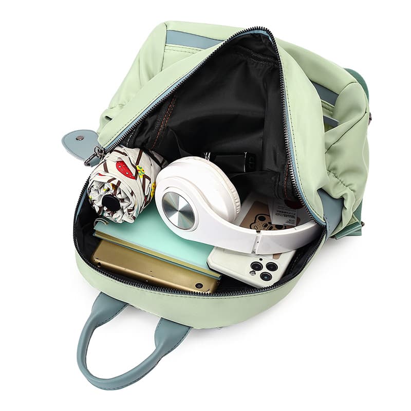 Women’s Oxford Cloth Travel Backpack