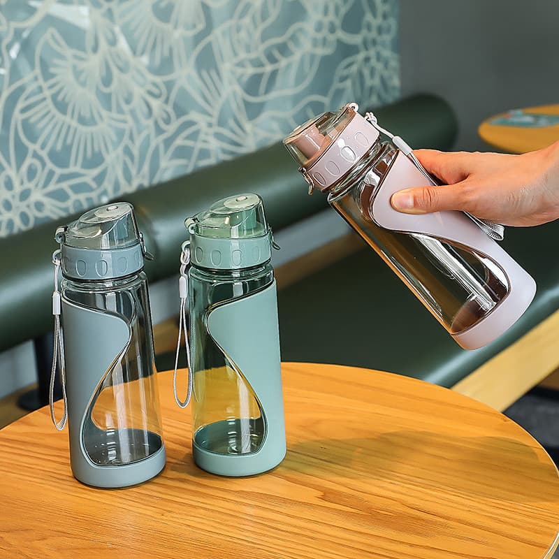 Modern and simple outdoor portable sports bottle thumbnail 2