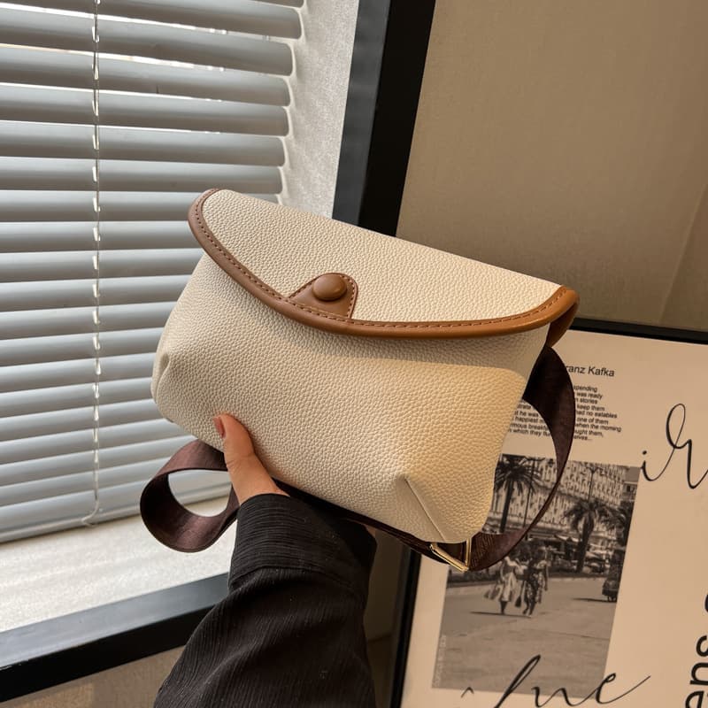 PU Stylish cross-body messenger bag thumbnail 4