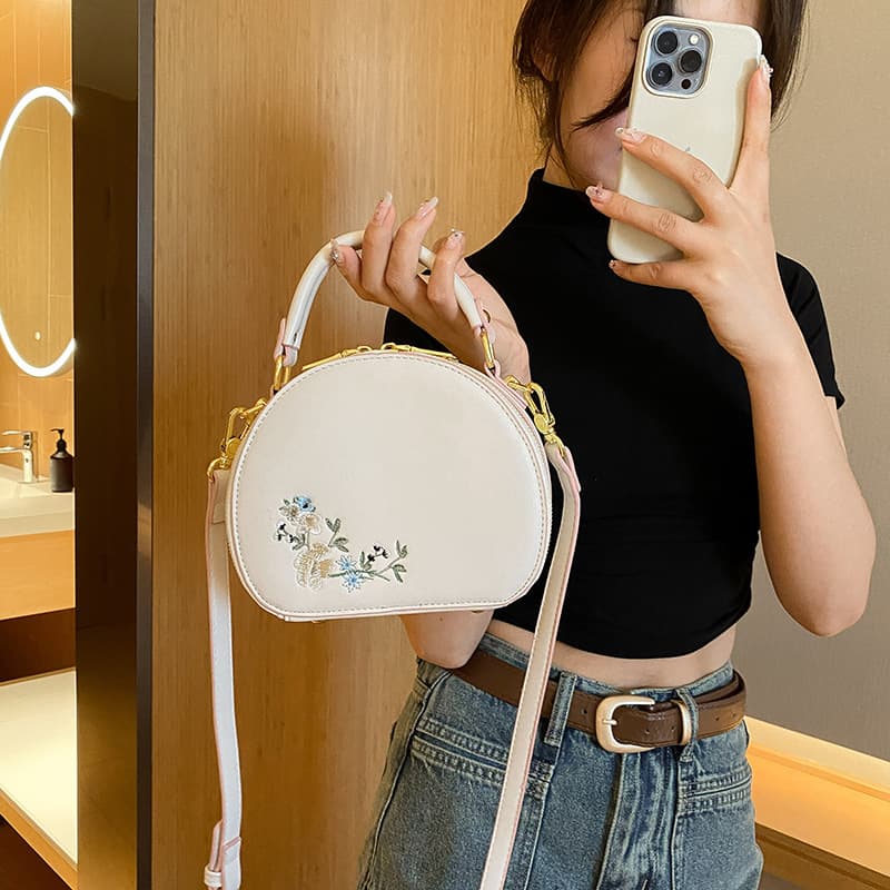 PU Embroidered Fashion Handbag Crossbody Bag thumbnail 9