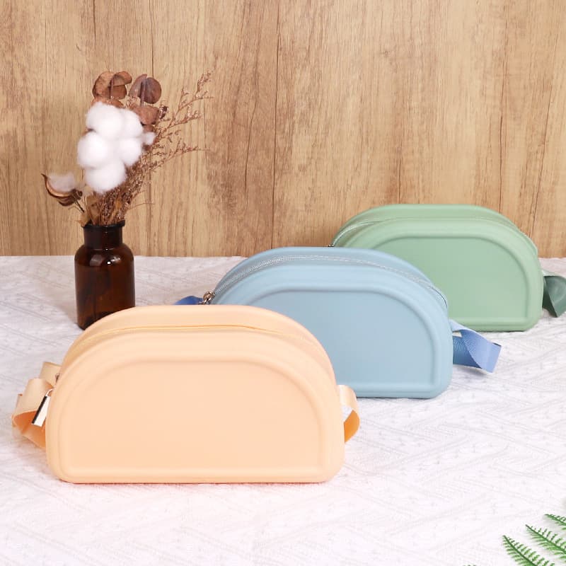 Silicone Pocket cosmetics storage purse bag thumbnail 2