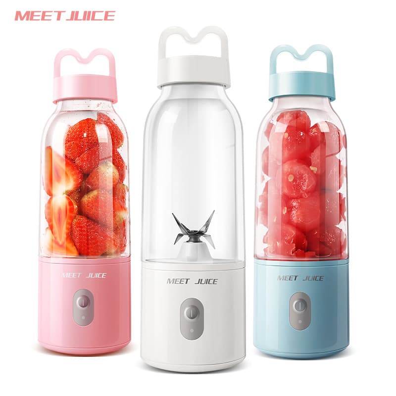 Plastic portable and detachable juicer blender
