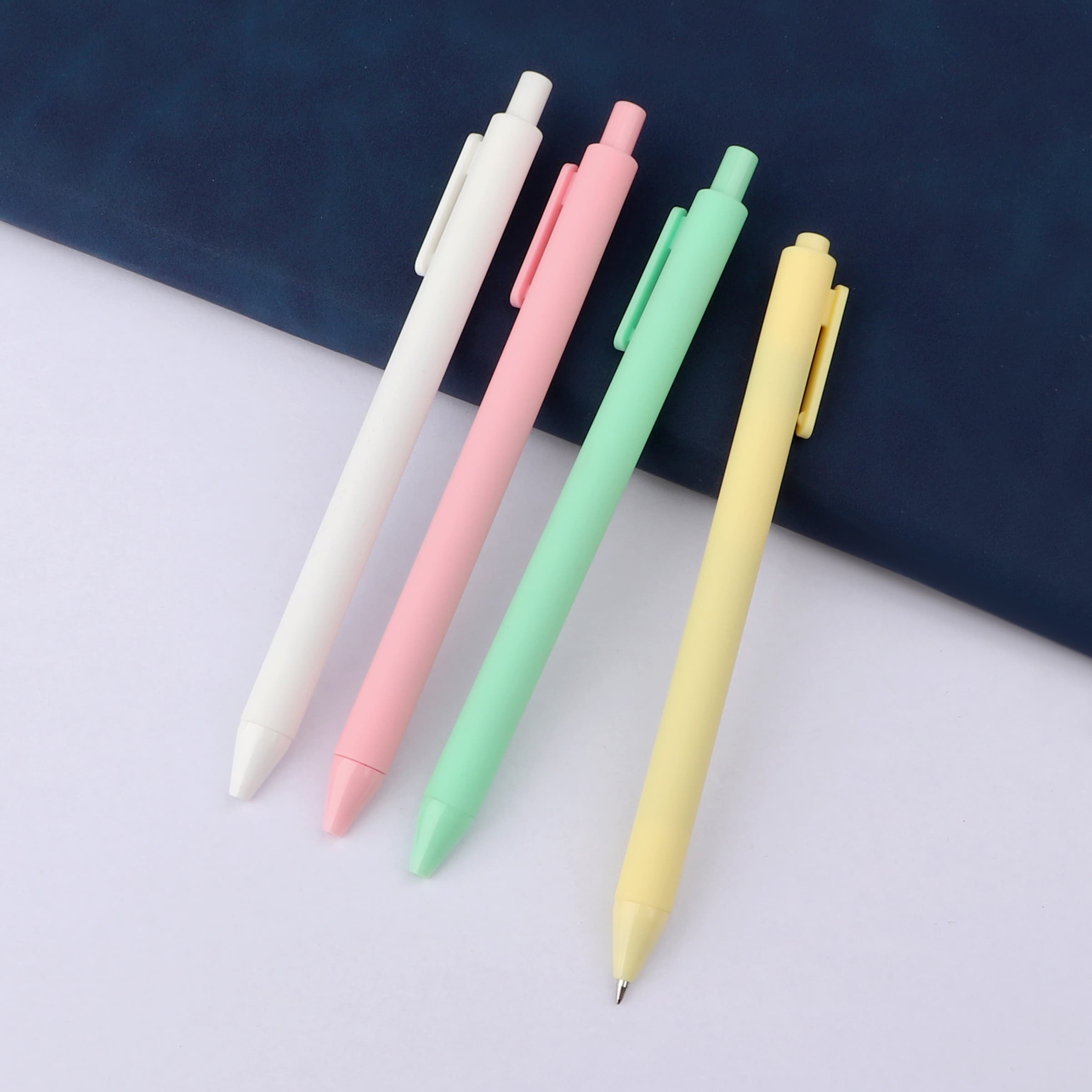 0.5mm Fine Point Plastic Retractable Gel Pens W/ Clip thumbnail 11