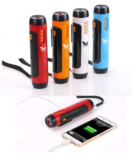 Manual Flashlight W/ Radio Power Bank
