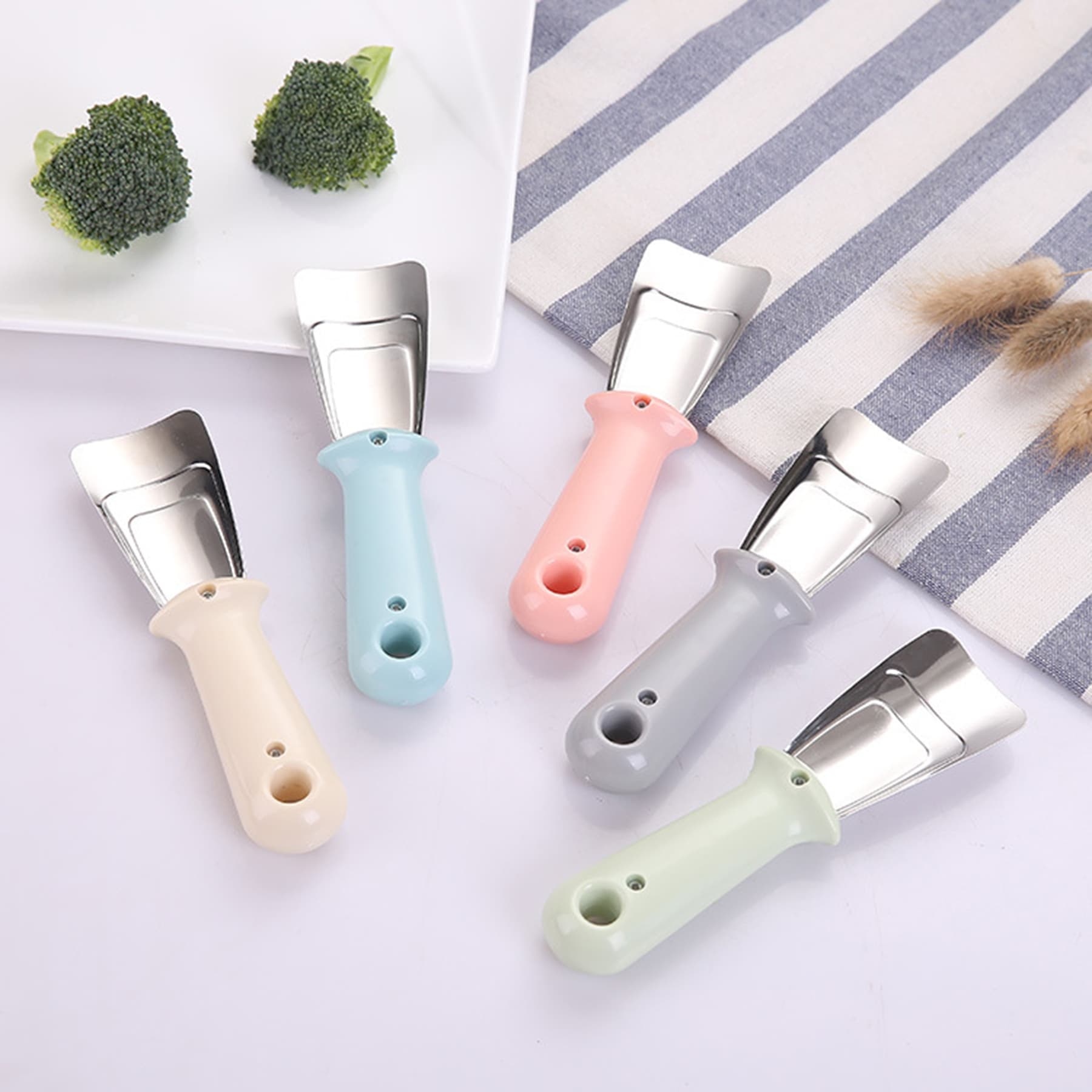 Refrigerator Snow Shovel