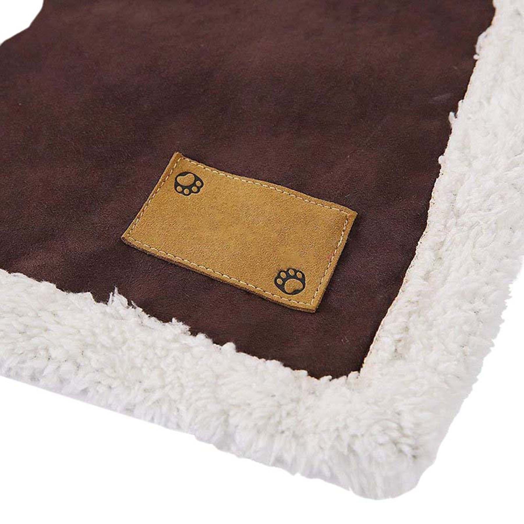 60" x 50", 100% polyester fleece Sherpa Blanket