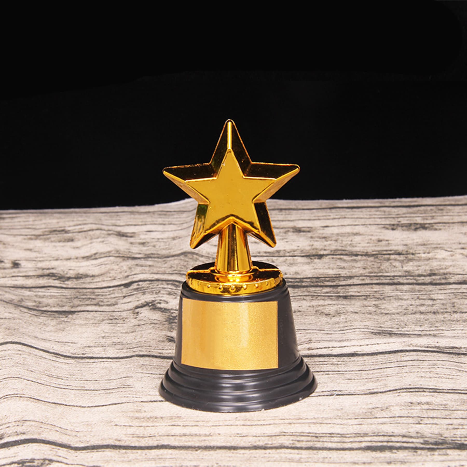 Gold Award Trophies For Kids Party Favors