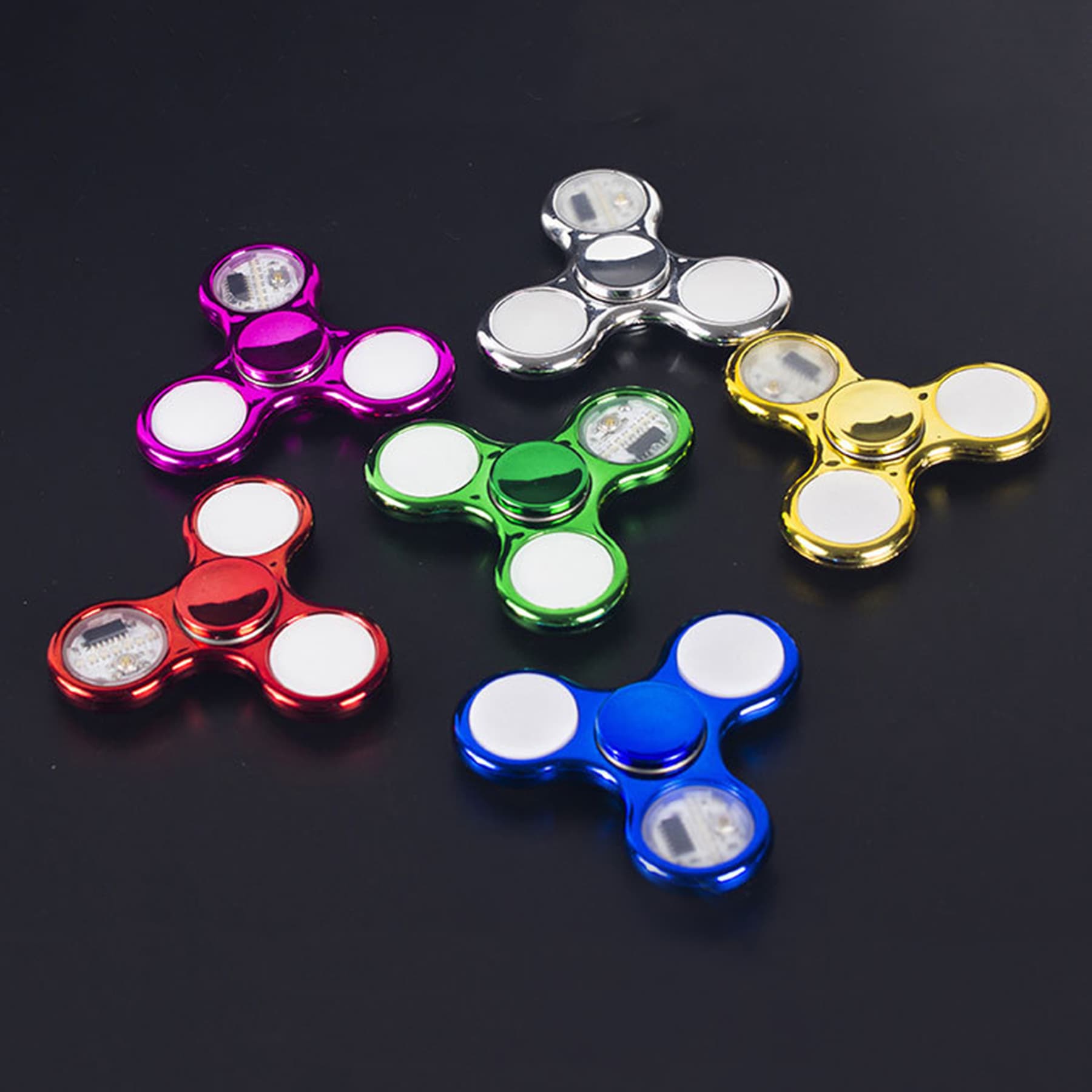 Finger spinning glowing toy