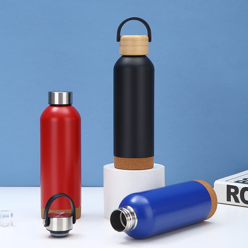 Vacuum Bottle with Bamboo Lid and Base